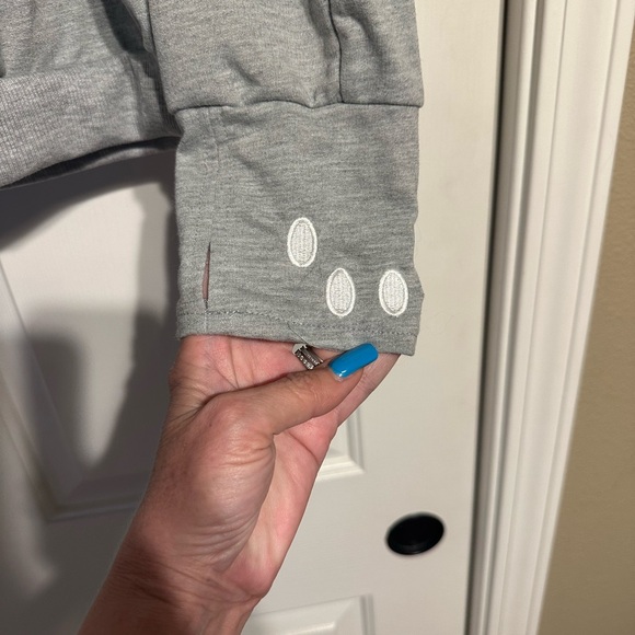 NWOT Kitten Hooded Sweatshirt with Pocket for Cat/Dog - Picture 9 of 12